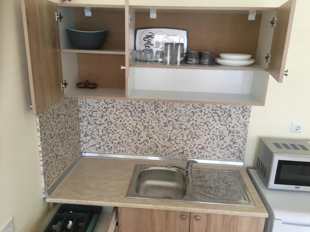 Rent Apartments Martin Beach Поморие Экстерьер фото